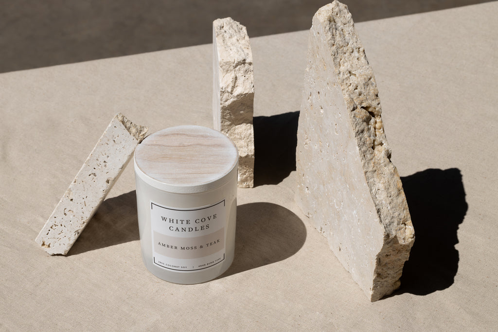 Amber Moss & Teak Candle